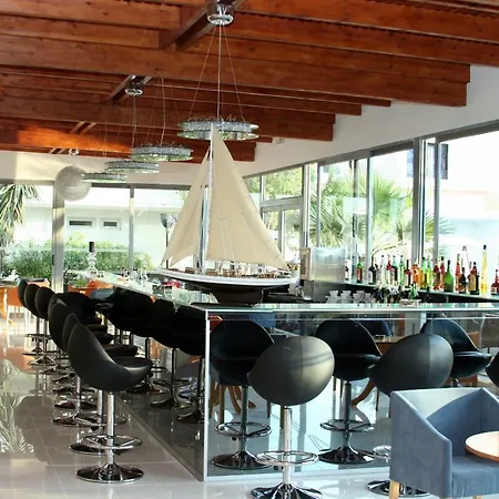 Senses Ocean Blue Sea Side リゾート 4*